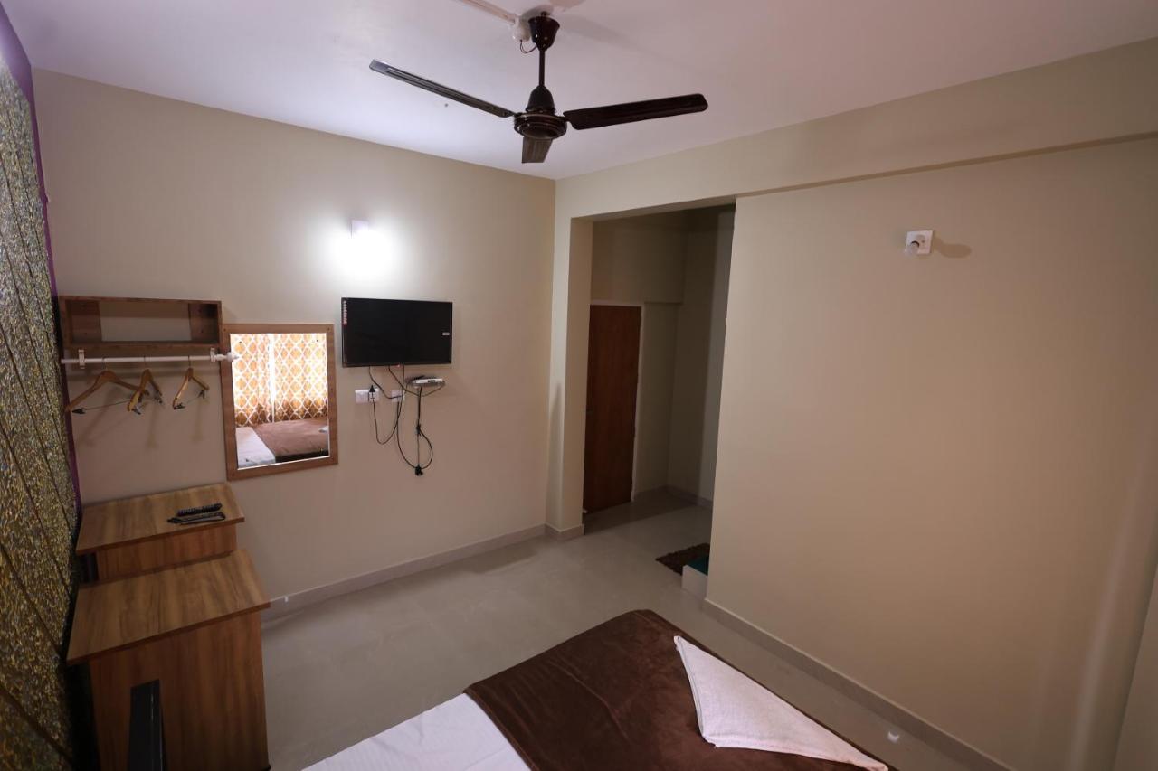 Wayanad Regal Residency Hotel Kalpetta Exterior photo